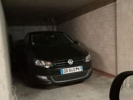 a vendre parking voiture marseille 7ème