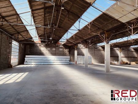 entrepôt 1200 m² rousset