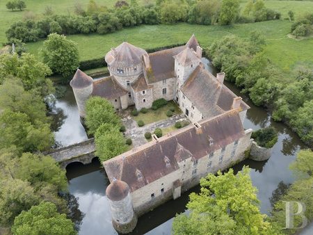 vente château 20 pièces 1360 m²