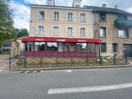 local commercial bar saint cyr l'ecole