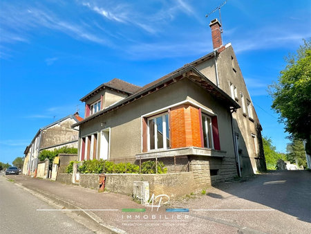 maison de village avec cour intérieure - mirebeau s/bèze cen