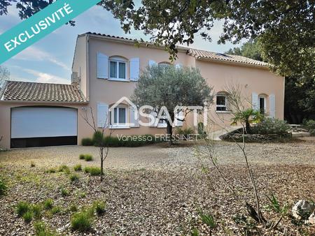 villa 197 m² avec jardin et piscine