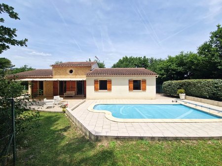 à acheter sur alleins : maison de 125m² sur un terrain de 1380m²