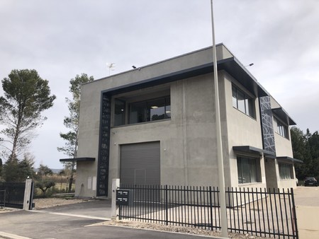 local professionnel - 215m² - gardanne