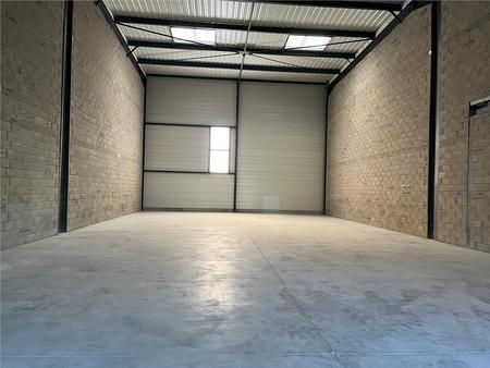 location d'entrepôt de 413 m² à ostwald - 67540
