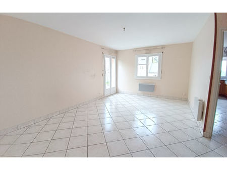 vente appartement 3 pièces 65 m² baraqueville (12160)