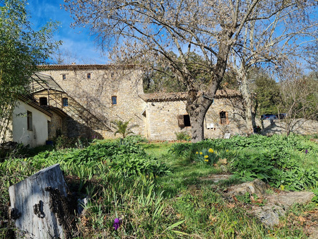 maison de hameau au calme absolu avec terrasse  un chai de 100m² sur 6.007m² de terrain av