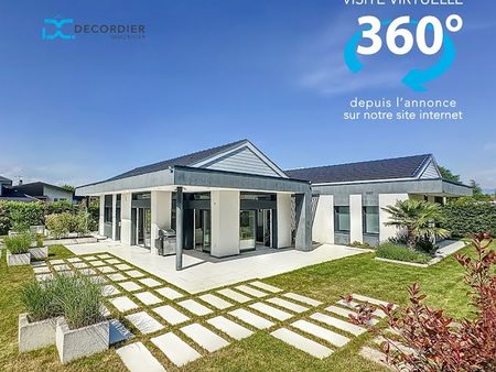 vente maison 6 pièces 210 m²