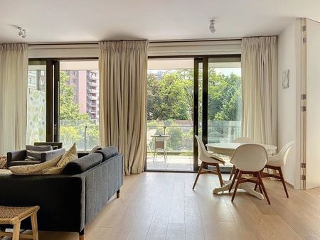 parc tenbosch - magnifique appartement 2ch + grande terrasse