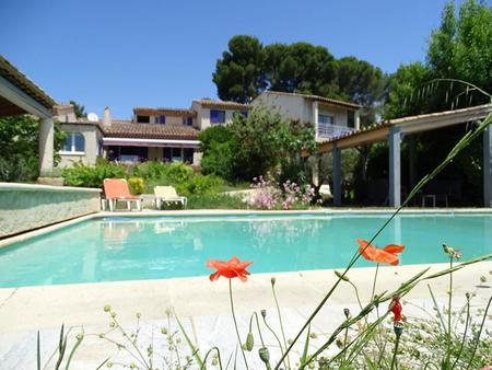 maison de charme avec piscine - la fare les oliviers 235 m² - 895 000 euros -