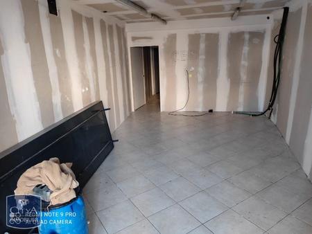 location local commercial clermont-l'hérault (34800)  420€