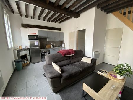 immeuble 6 pièces 328 m²