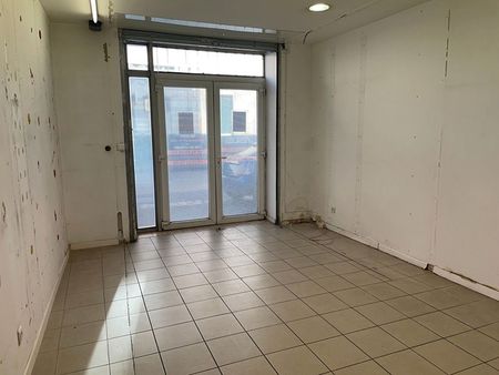 local commercial 53 m² marseille