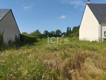 terrain 1 170 m² sarrigne