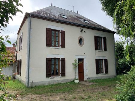 maison 8 pièces 257 m²