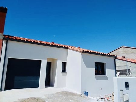 villa 4 pièces 80 m²