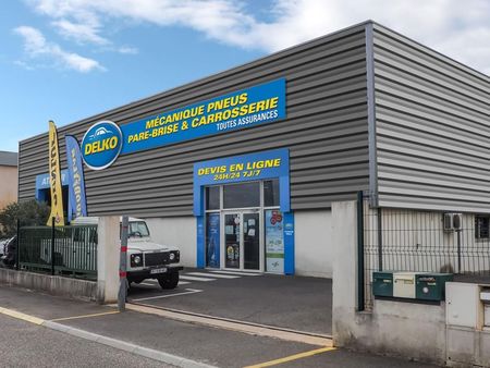 fonds de commerce autos 340 m²