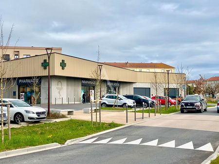 local 200 m² chalons en champagne