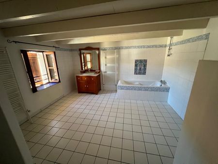 appartement 4 pièces 122 m²