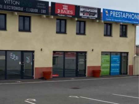local commercial 66m2