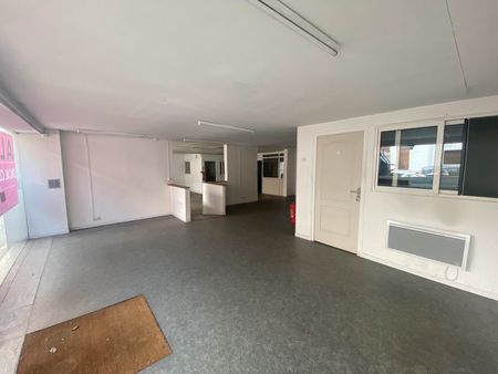 local commercial 61m2- valenciennes