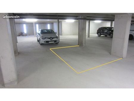 loue emplacement de parking