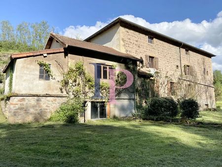 propriété 7 pièces 94 m²