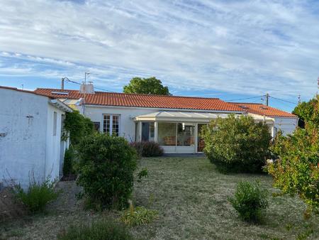 vente maison à barbâtre (85630) : à vendre / 157m² barbâtre