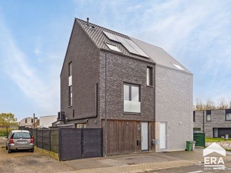 maison semi-ouverte avec 2 chambres