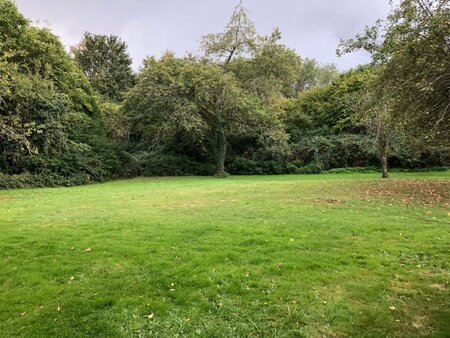 très beau terrain à bâtir à cinq minutes du centre ville d'adincourt