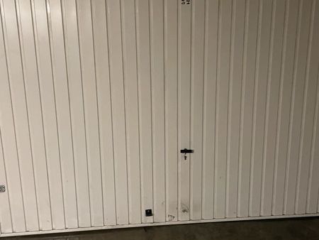 grand garage double électricité 30m2