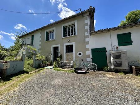 maison équestre de trois chambres avec plus de 2 hectares de terrain