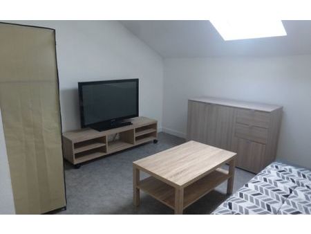 location appartement  m² t-1 à reims  470 €