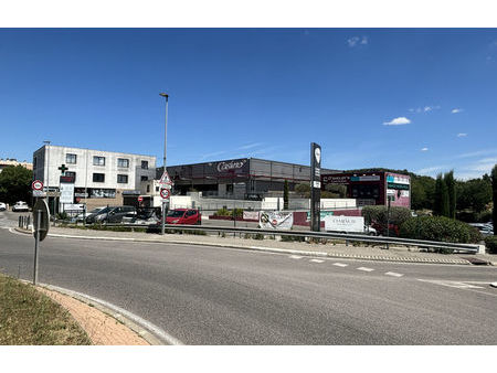 location divers 65 m² aix-en-provence (13090)