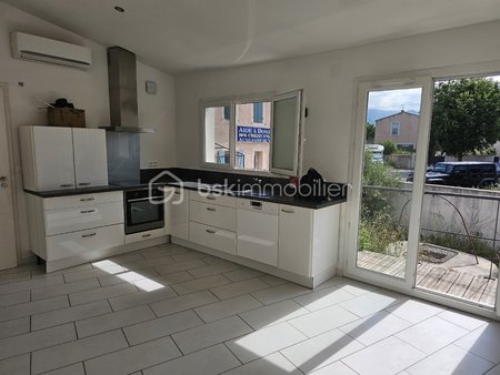 maison de 54 99 m² à aubagne