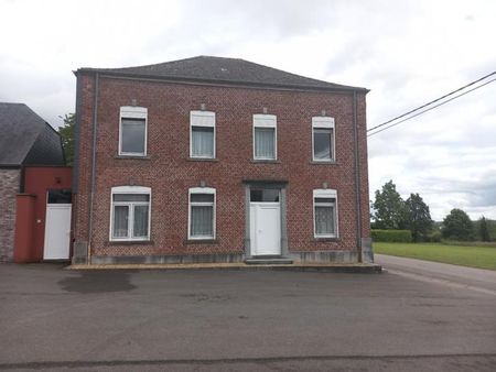 maison en pierres du pays  rue du centre 3