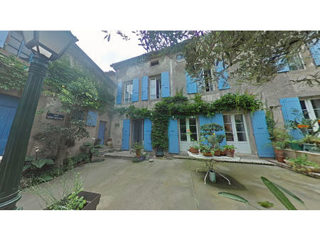 maison de 8 pièces (273 m²) à vendre à azille