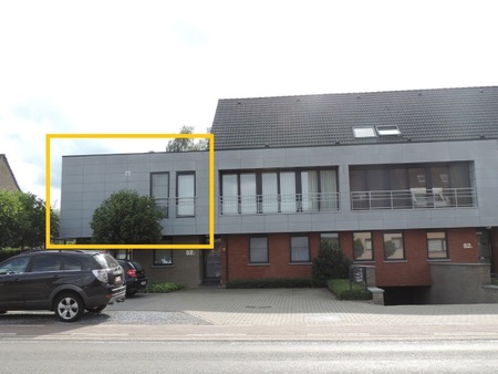 gezellig appartement met ruim terras en autostaanplaats