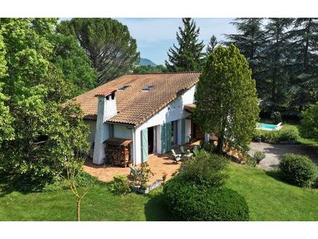 vente maison 11 pièces 247 m² saint-georges-de-luzençon (12100)