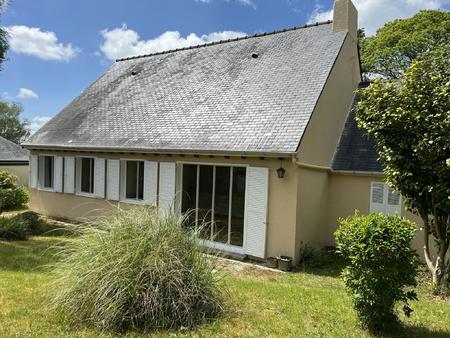 vente maison à belle-isle-en-terre (22810) : à vendre / 90m² belle-isle-en-terre