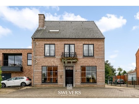 huis te koop in beringen met 3 slaapkamers