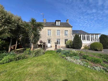 vente maison à arromanches-les-bains (14117) : à vendre / 215m² arromanches-les-bains