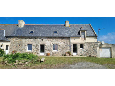 vente maison bord de mer à plougrescant (22820) : à vendre bord de mer / 84m² plougrescant