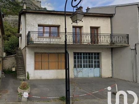 vente maison à givet (08600) : à vendre / 93m² givet