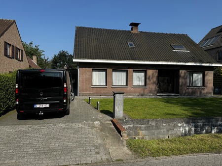 huis te huur in oud-turnhout met 4 slaapkamers