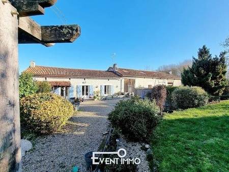 ancienne ferme du xixème siècle avec deux maisons d’habitation