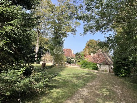 maison de 310 m² à cendrieux