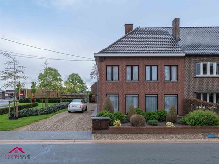 huis te koop in neeroeteren met 6 slaapkamers