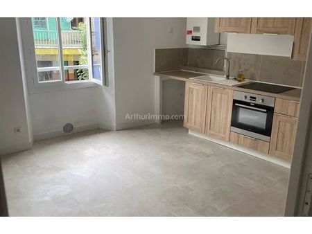 location appartement 3 pièces 82 m² digne-les-bains (04000)