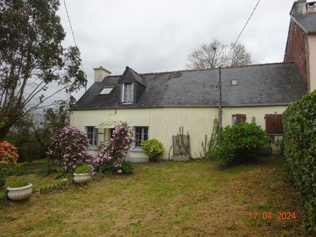 vente longère et corps de ferme à paule (22340) : à vendre / 80m² paule